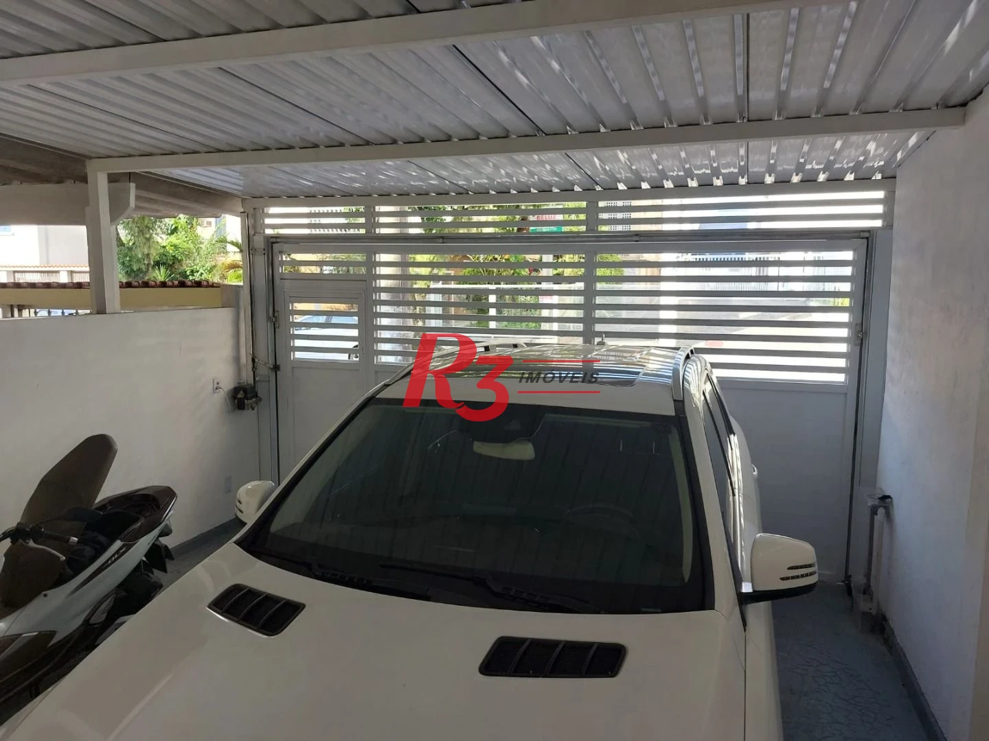 Sobrado com 3 dormitórios à venda, 200 m² por R$ 2.150.000,00 - Embaré - Santos/SP
