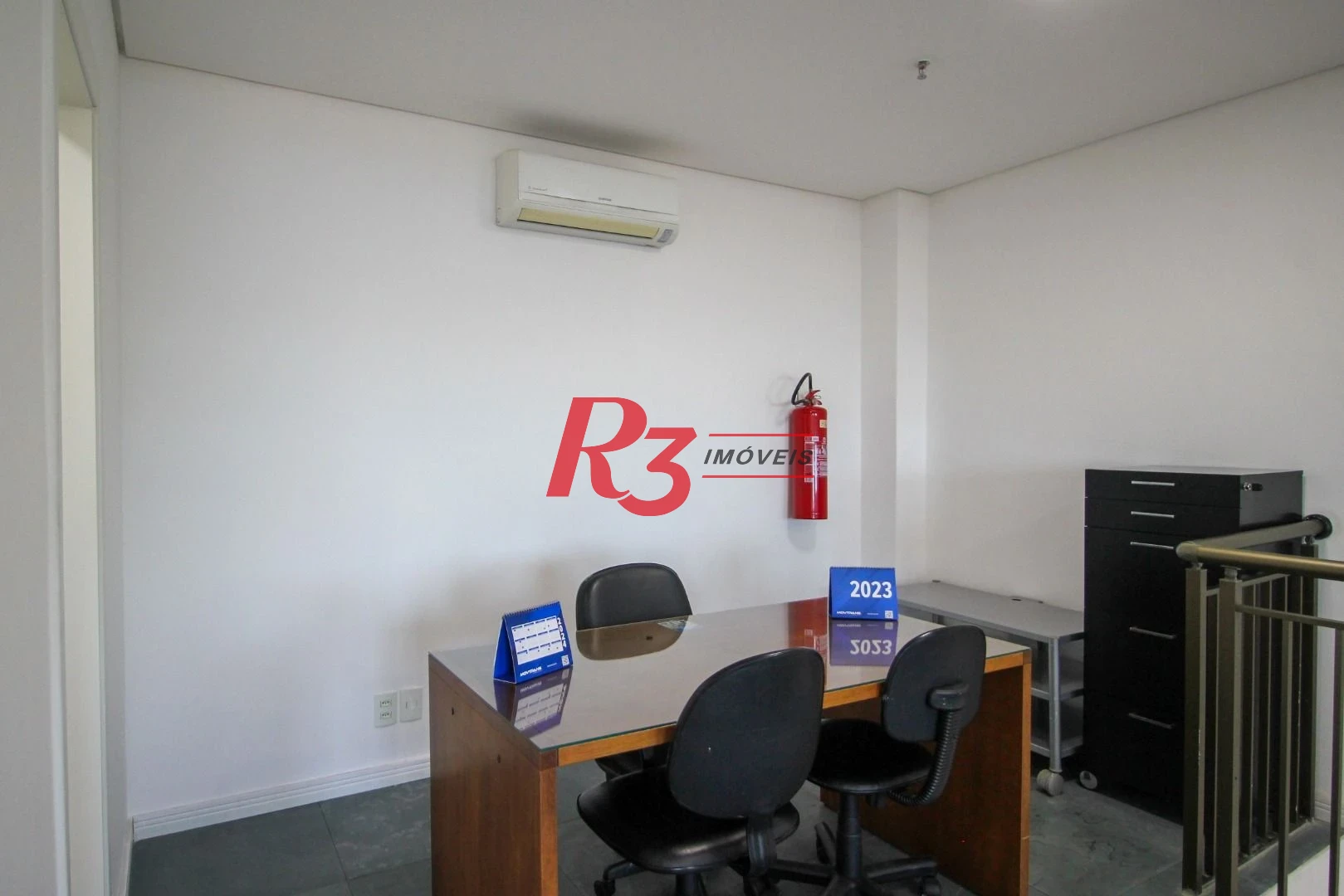 Sala, 98 m² - venda por R$ 650.000,00 ou aluguel por R$ 4.621,08/mês - Valongo - Santos/SP