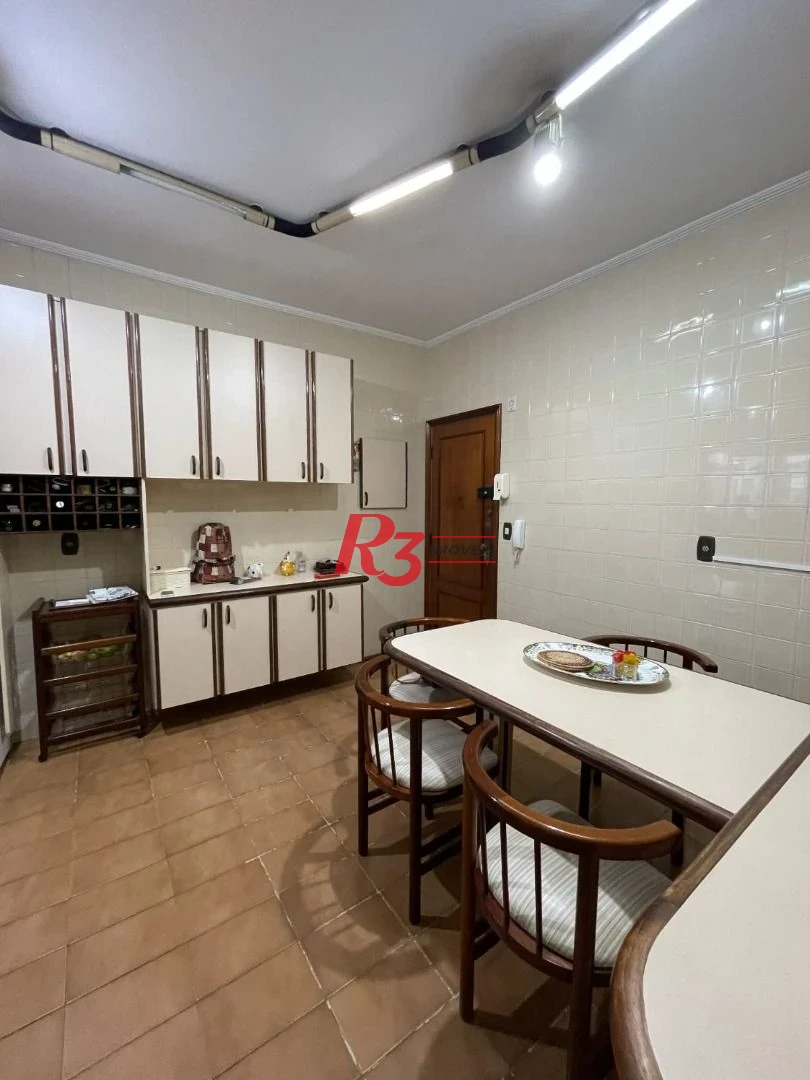 Apartamento com 3 dormitórios à venda, 179 m² por R$ 670.000,00 - Vila Belmiro - Santos/SP