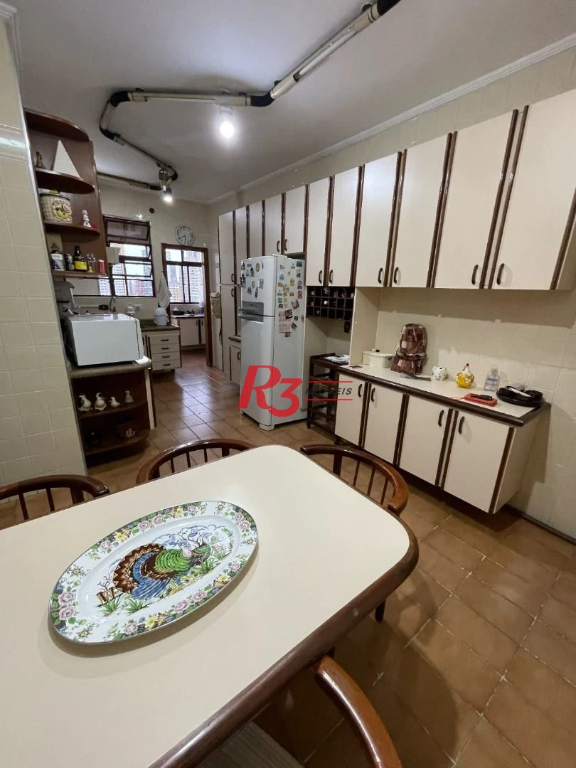 Apartamento com 3 dormitórios à venda, 179 m² por R$ 670.000,00 - Vila Belmiro - Santos/SP