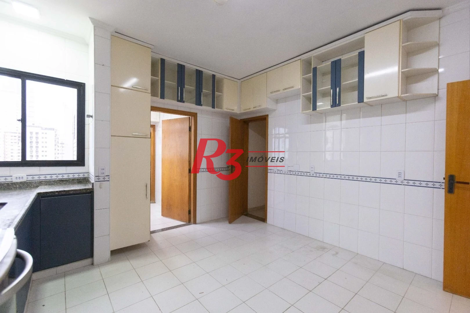 Apartamento com 3 dormitórios à venda, 137 m² por R$ 1.400.000,00 - Aparecida - Santos/SP