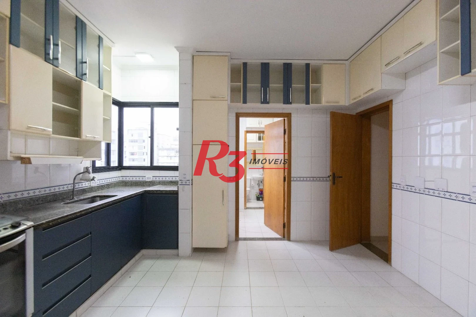 Apartamento com 3 dormitórios à venda, 137 m² por R$ 1.400.000,00 - Aparecida - Santos/SP