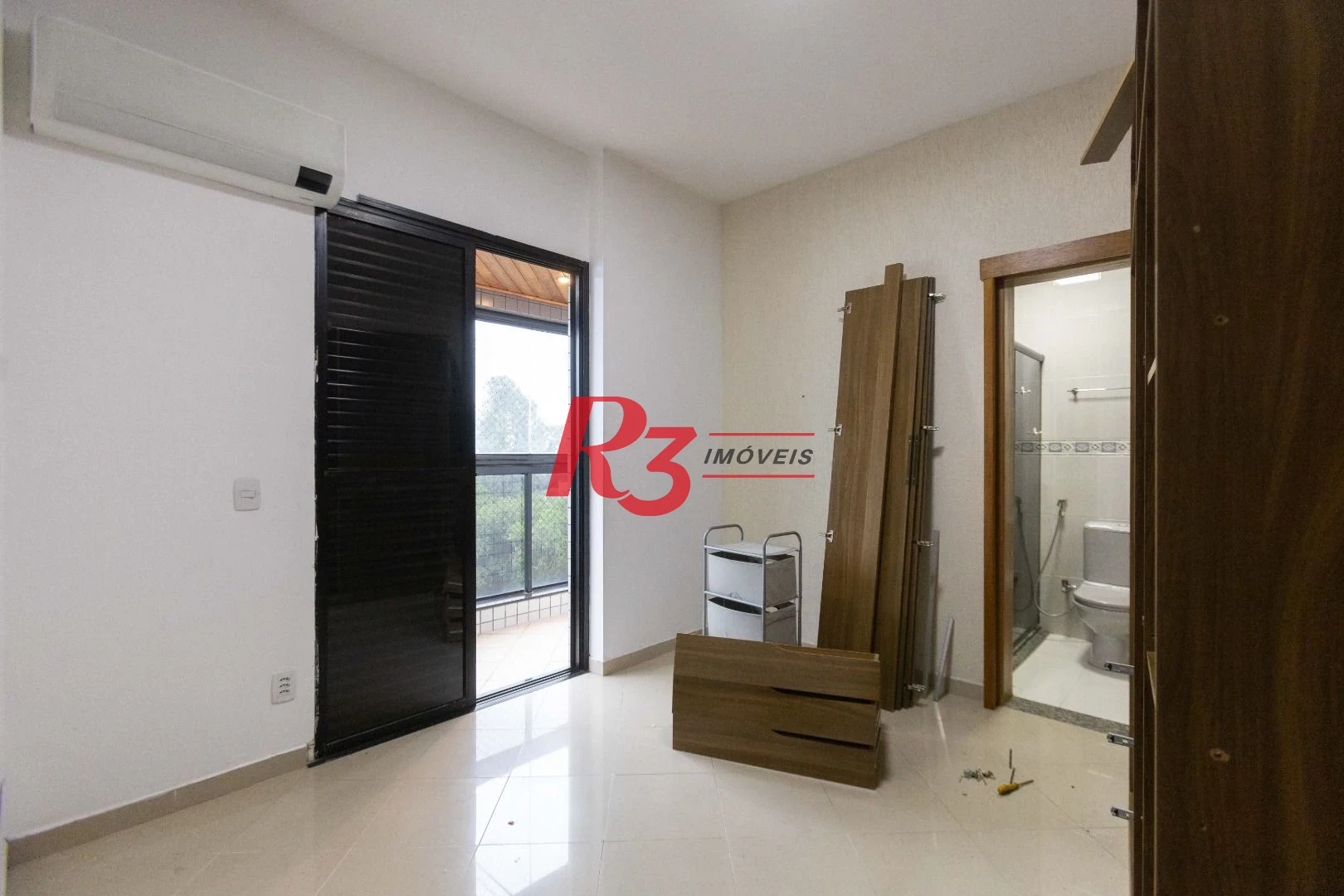 Apartamento com 3 dormitórios à venda, 137 m² por R$ 1.400.000,00 - Aparecida - Santos/SP