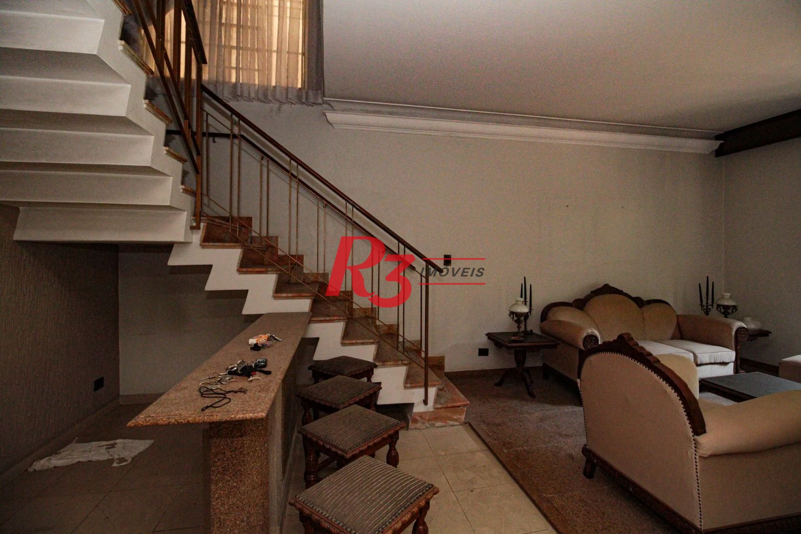 Sobrado para alugar, 230 m² por R$ 23.858,42/mês - Gonzaga - Santos/SP