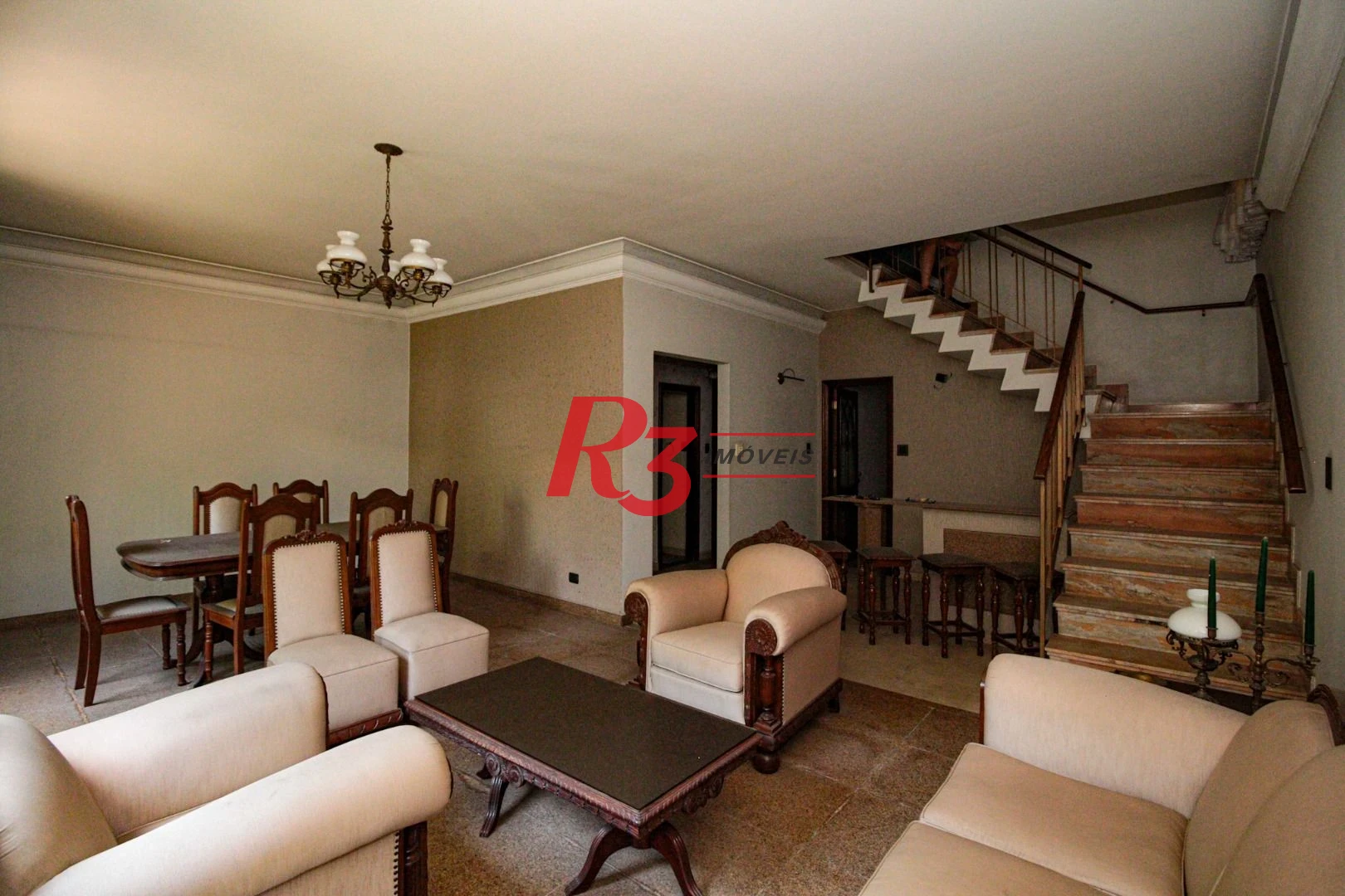 Sobrado para alugar, 230 m² por R$ 23.858,42/mês - Gonzaga - Santos/SP