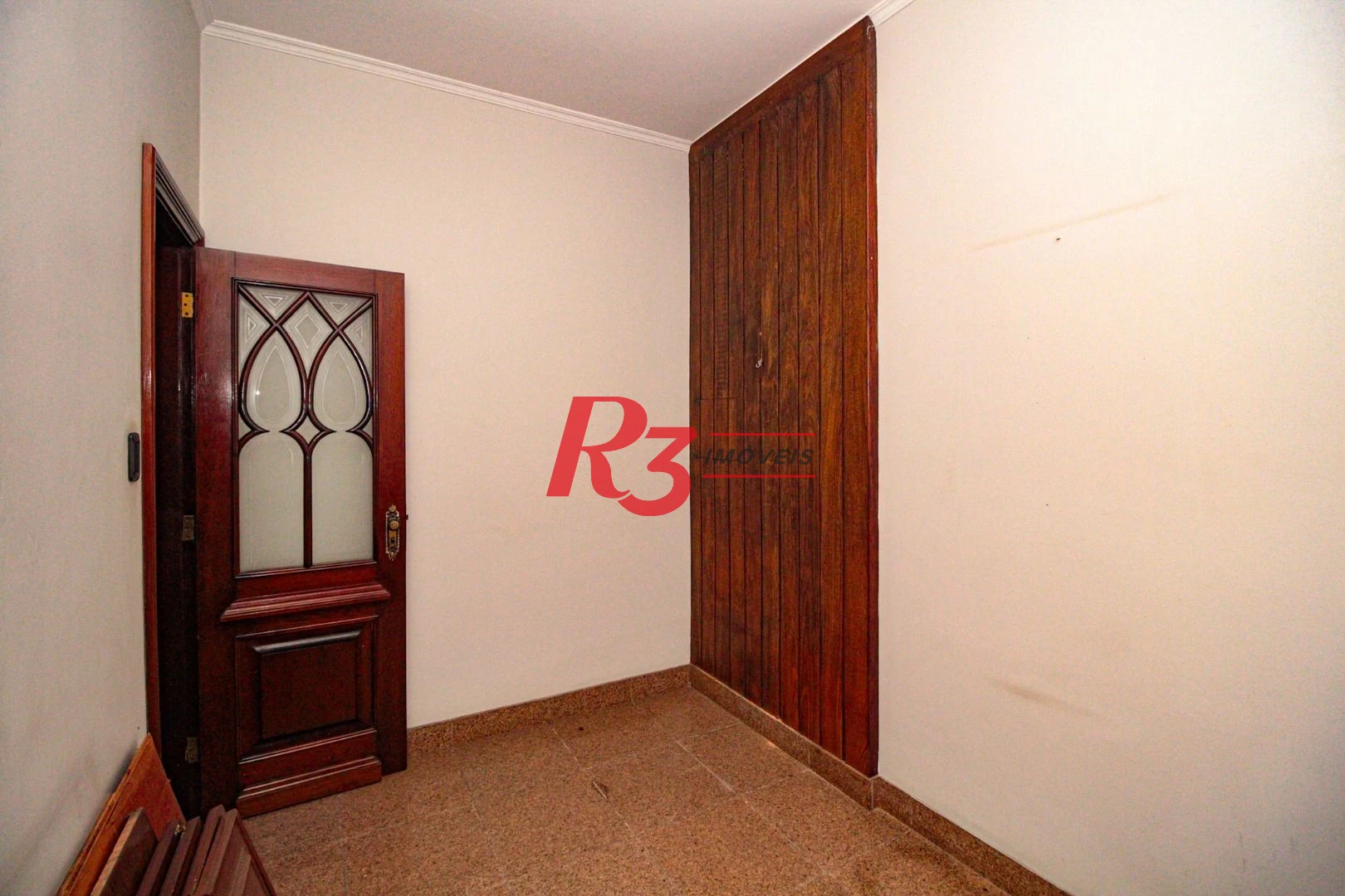 Sobrado para alugar, 230 m² por R$ 23.858,42/mês - Gonzaga - Santos/SP