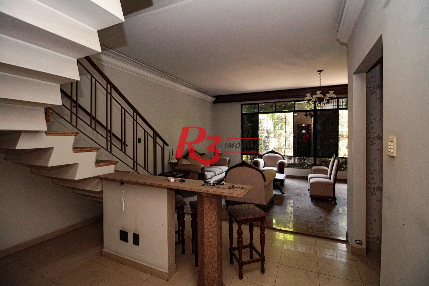 Sobrado para alugar, 230 m² por R$ 23.858,42/mês - Gonzaga - Santos/SP