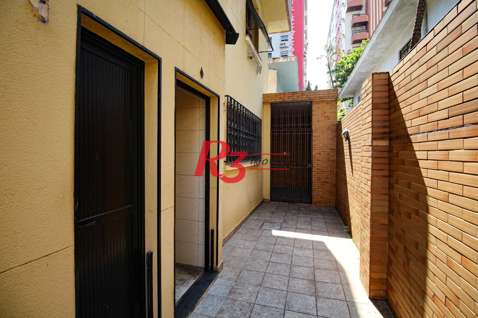 Sobrado para alugar, 230 m² por R$ 23.858,42/mês - Gonzaga - Santos/SP
