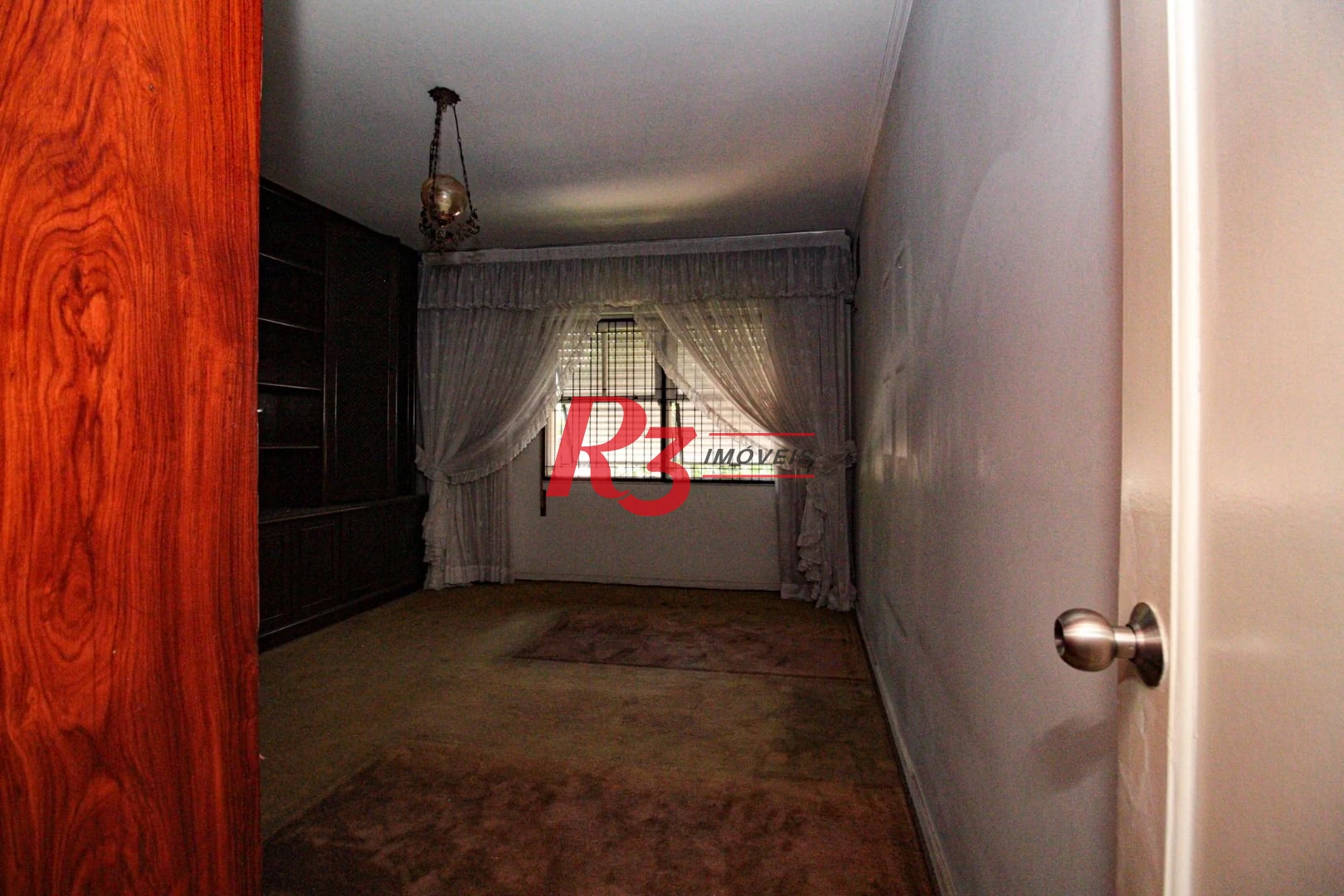 Sobrado para alugar, 230 m² por R$ 23.858,42/mês - Gonzaga - Santos/SP