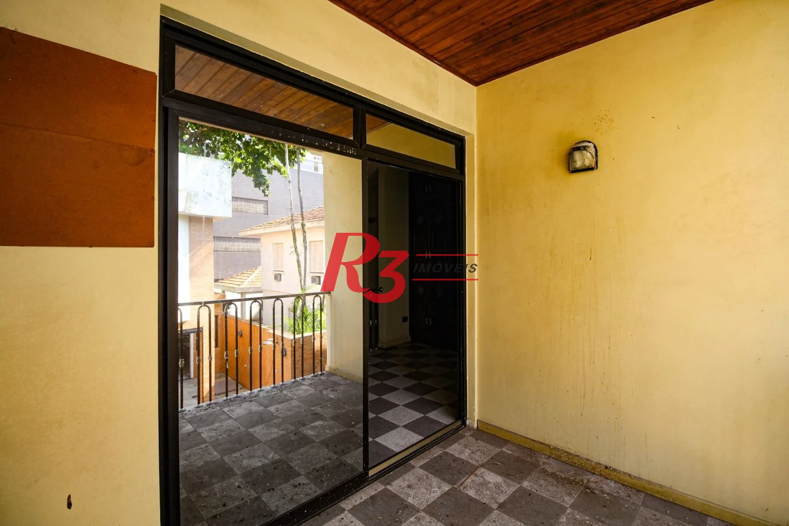 Sobrado para alugar, 240 m² por R$ 23.659,11/mês - Gonzaga - Santos/SP