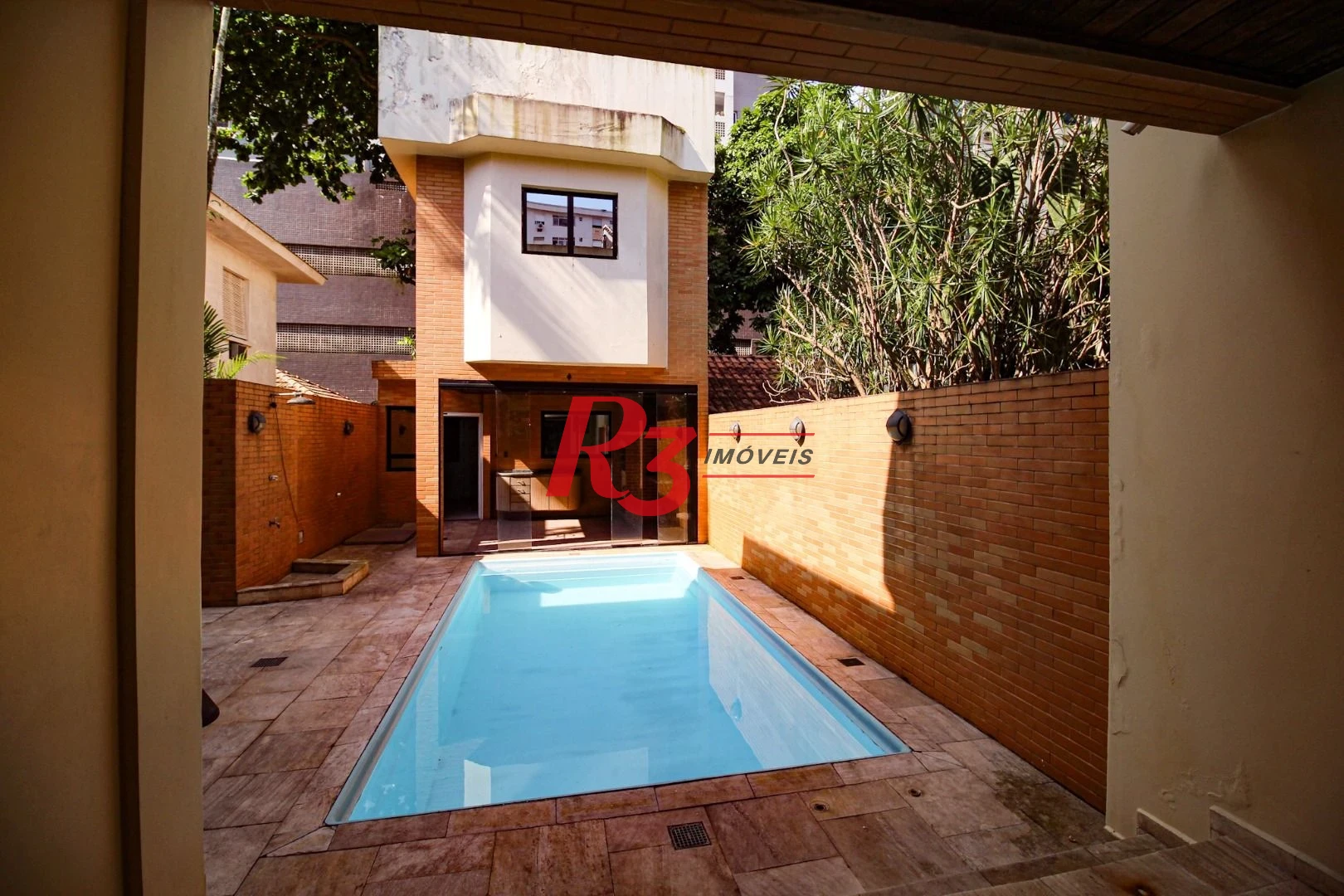 Sobrado para alugar, 240 m² por R$ 23.659,11/mês - Gonzaga - Santos/SP
