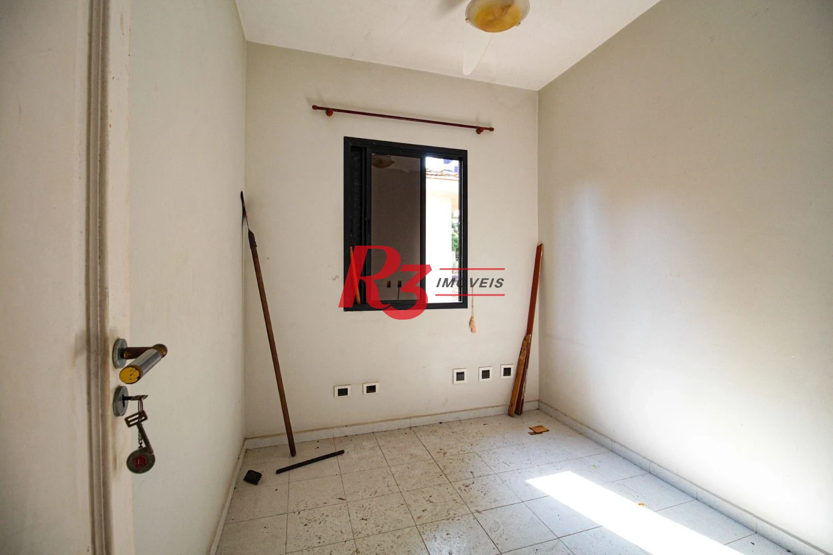 Sobrado para alugar, 240 m² por R$ 23.659,11/mês - Gonzaga - Santos/SP