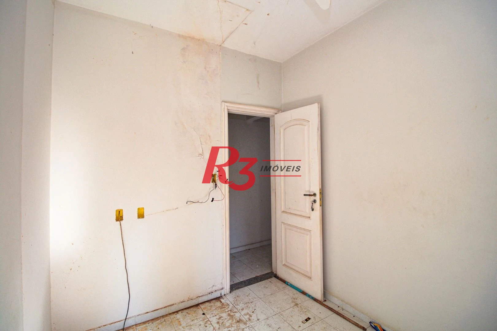 Sobrado para alugar, 240 m² por R$ 23.659,11/mês - Gonzaga - Santos/SP