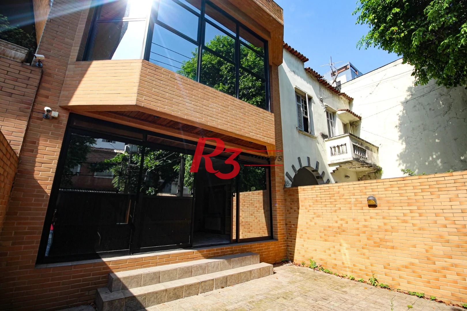 Sobrado para alugar, 240 m² por R$ 23.659,11/mês - Gonzaga - Santos/SP