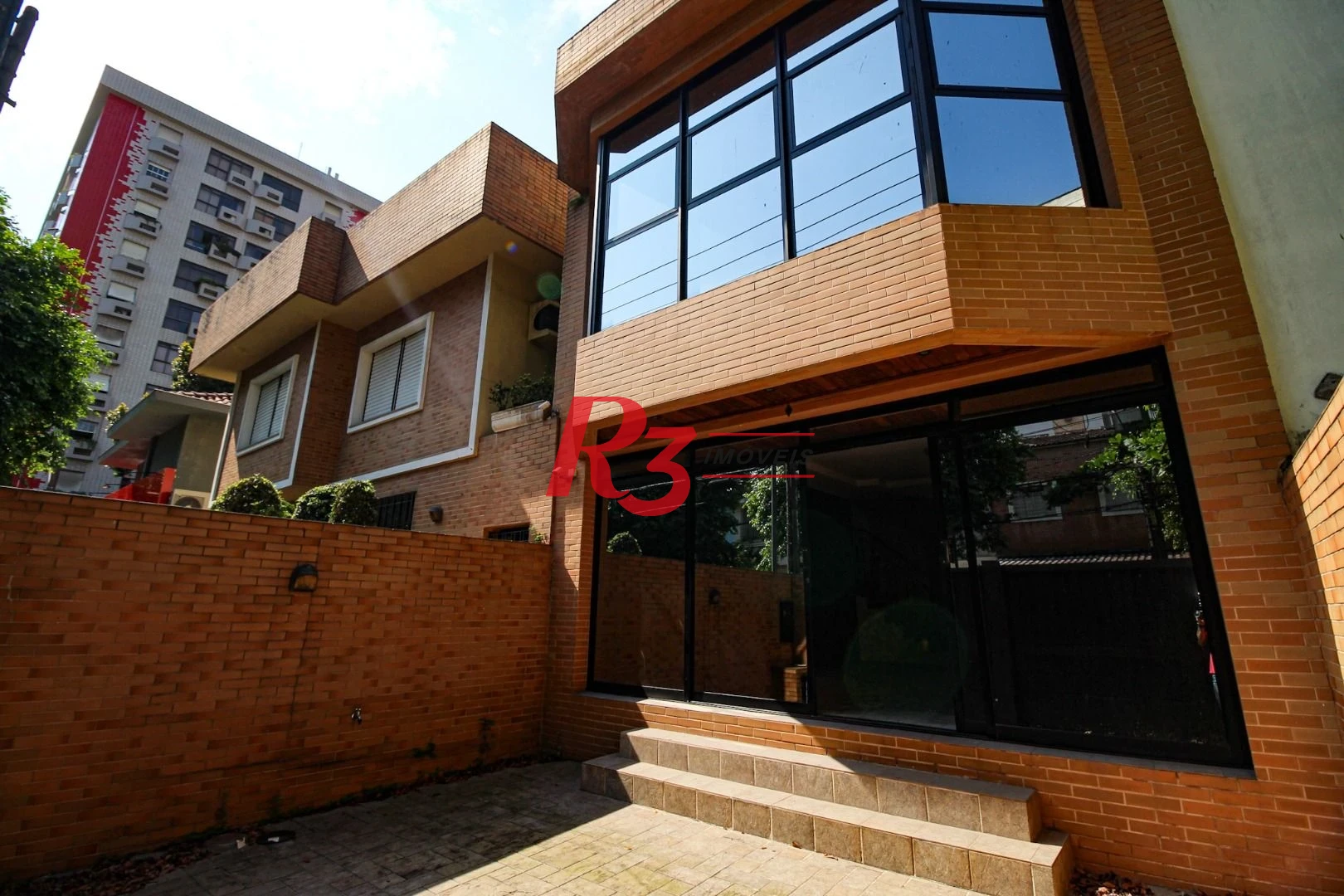 Sobrado para alugar, 240 m² por R$ 23.659,11/mês - Gonzaga - Santos/SP