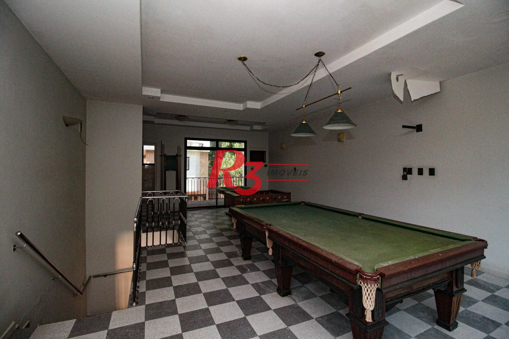Sobrado para alugar, 240 m² por R$ 23.659,11/mês - Gonzaga - Santos/SP