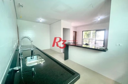 Sobrado à venda, 96 m² por R$ 800.000,00 - Aparecida - Santos/SP
