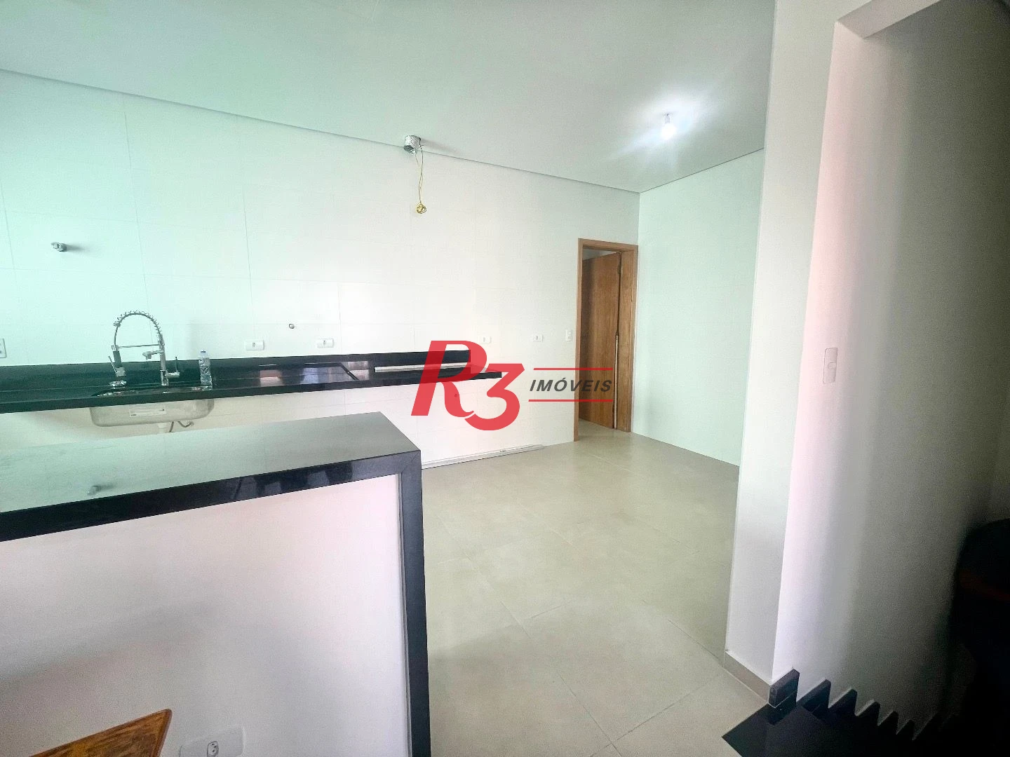 Sobrado à venda, 96 m² por R$ 800.000,00 - Aparecida - Santos/SP