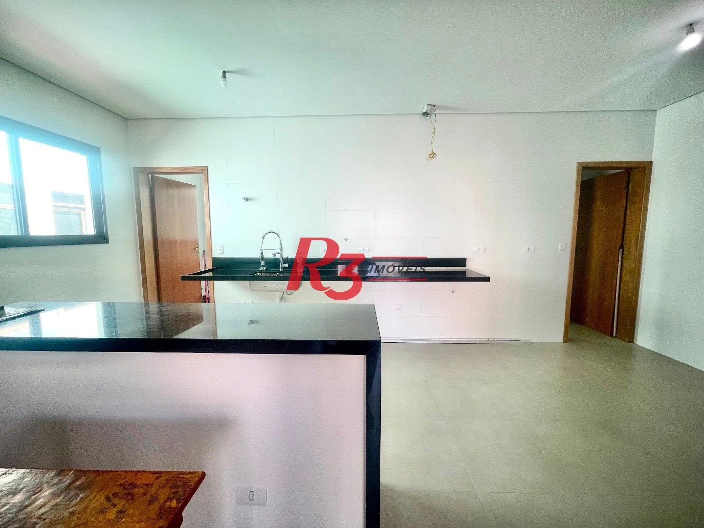 Sobrado à venda, 96 m² por R$ 800.000,00 - Aparecida - Santos/SP