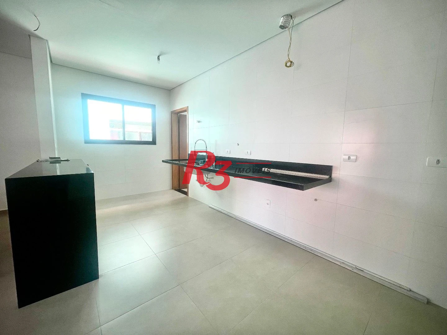 Sobrado à venda, 96 m² por R$ 800.000,00 - Aparecida - Santos/SP