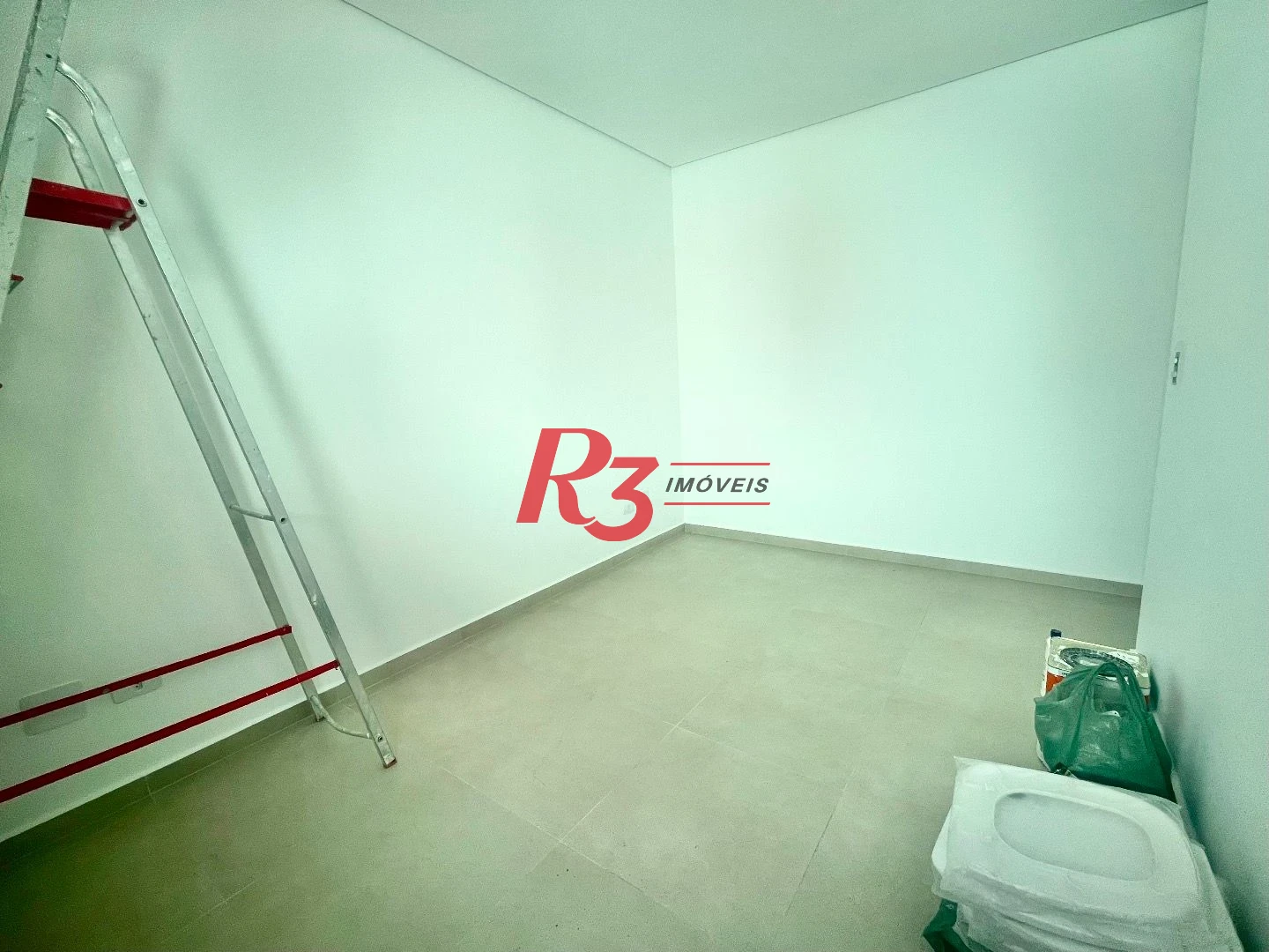 Sobrado à venda, 96 m² por R$ 800.000,00 - Aparecida - Santos/SP