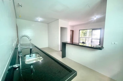 Sobrado com 2 dormitórios à venda, 96 m² por R$ 800.000,00 - Aparecida - Santos/SP