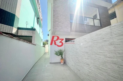 Sobrado à venda, 78 m² por R$ 760.000,00 - Aparecida - Santos/SP