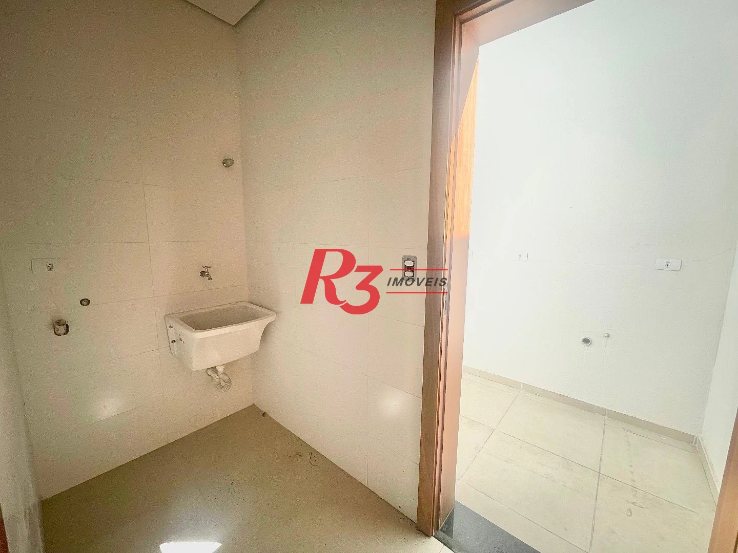 Sobrado à venda, 78 m² por R$ 760.000,00 - Aparecida - Santos/SP