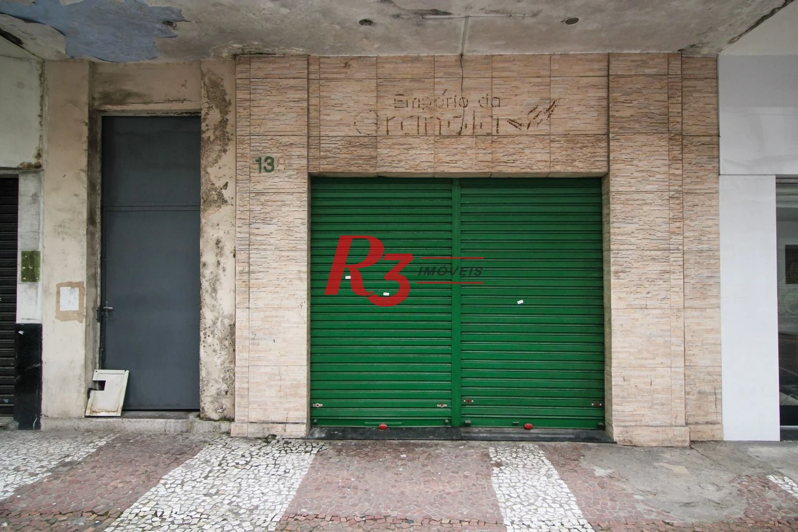 Excelente prédio Comercial em Santos