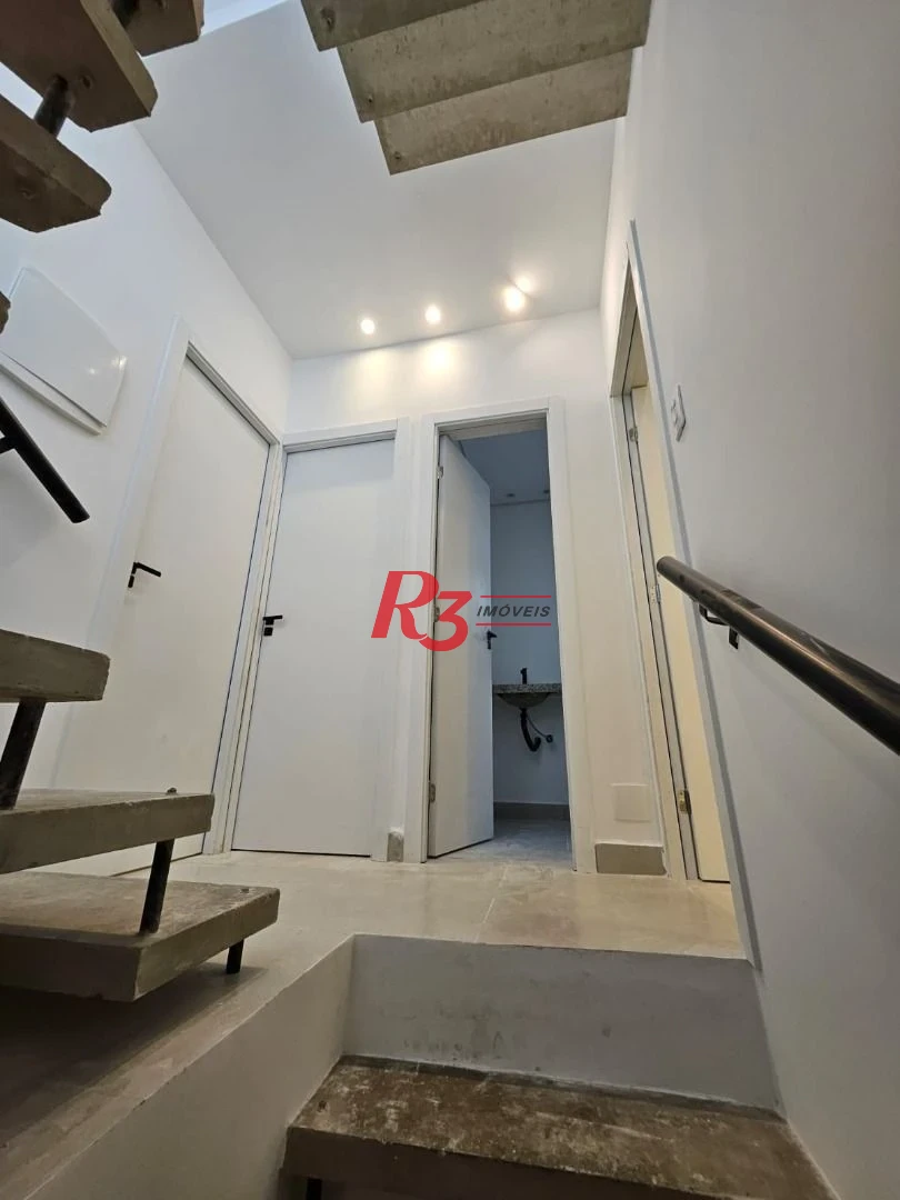 Village com 3 dormitórios à venda, 123 m² por R$ 399.000,00 - Japuí - São Vicente/SP