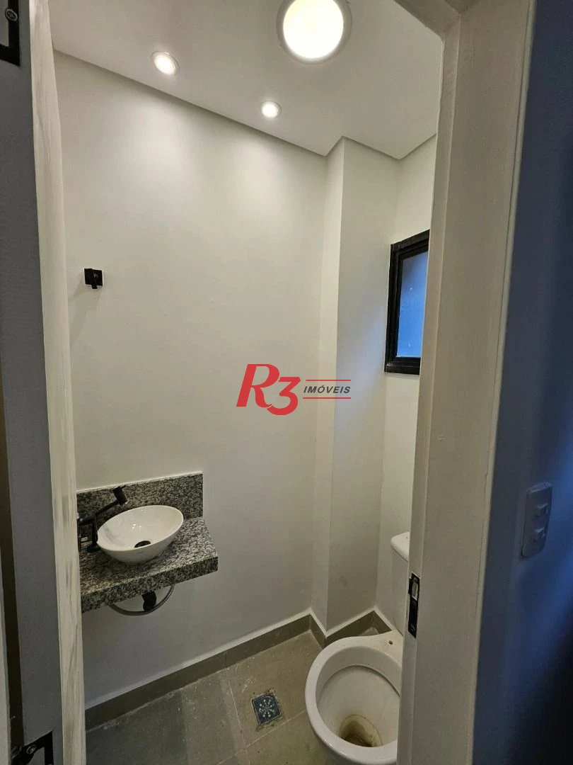 Village com 3 dormitórios à venda, 123 m² por R$ 399.000,00 - Japuí - São Vicente/SP