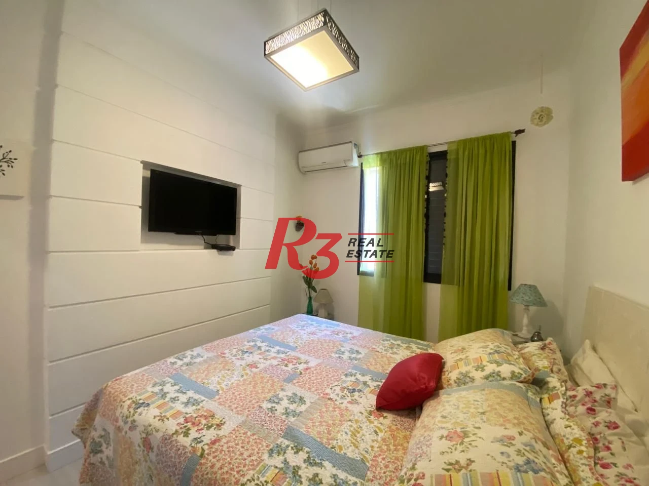 Apartamento com 3 dormitórios para alugar, 159 m² por R$ 8.000,00/mês - Gonzaga - Santos/SP