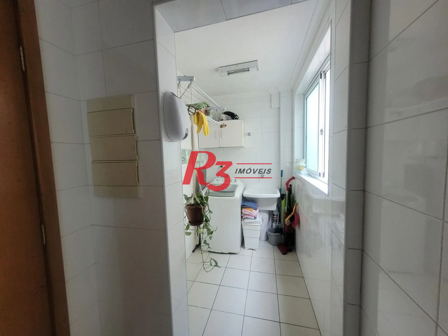Casa Village à venda, 3 quartos (1 suíte), 2 vagas, 144 m², Marapé, Santos SP