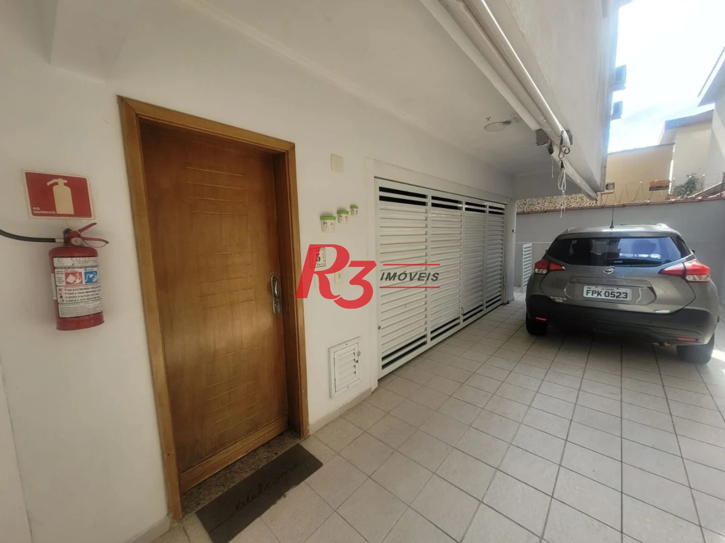 Casa Village à venda, 3 quartos (1 suíte), 2 vagas, 144 m², Marapé, Santos SP