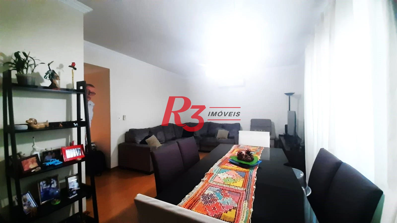 Casa Village à venda, 3 quartos (1 suíte), 2 vagas, 144 m², Marapé, Santos SP
