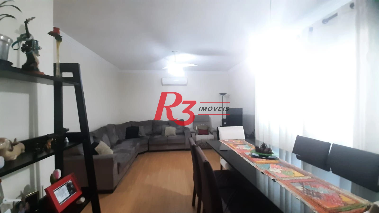 Casa Village à venda, 3 quartos (1 suíte), 2 vagas, 144 m², Marapé, Santos SP