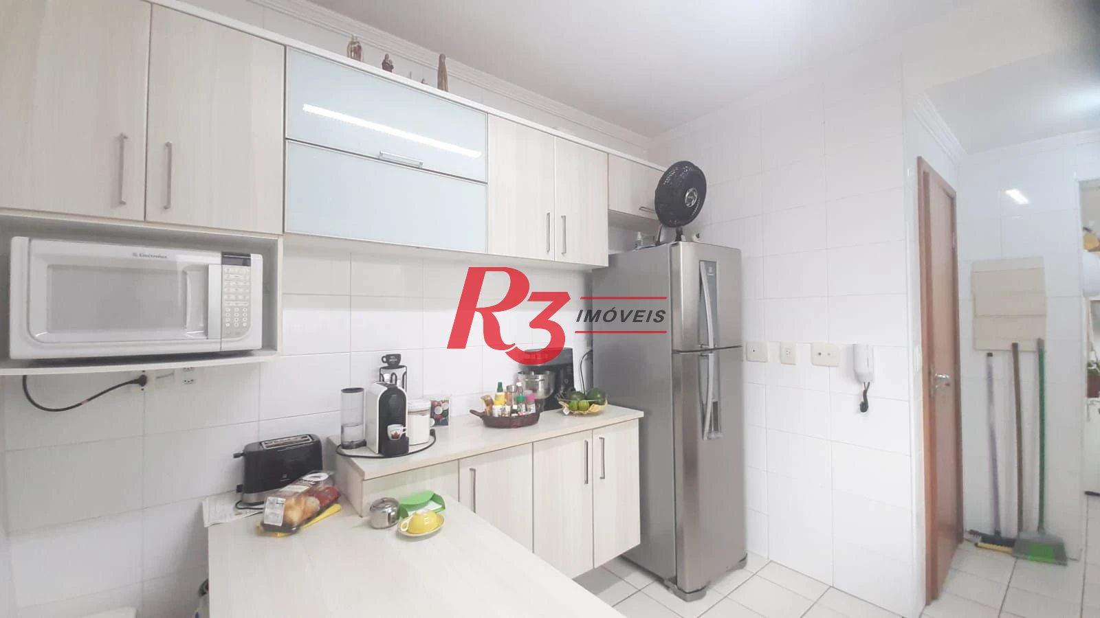 Casa Village à venda, 3 quartos (1 suíte), 2 vagas, 144 m², Marapé, Santos SP