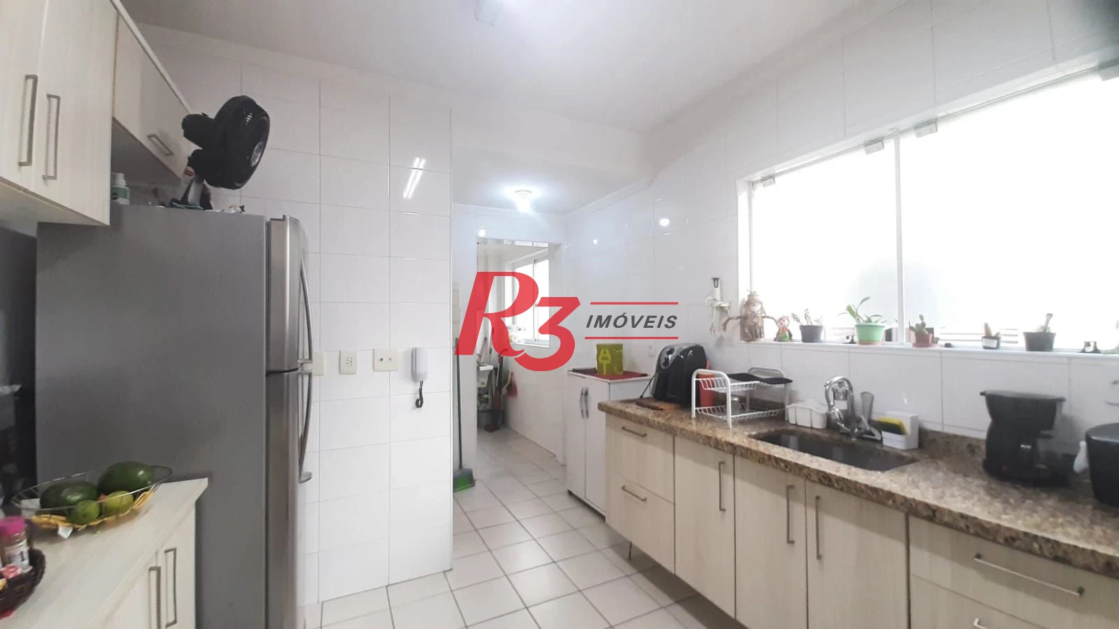 Casa Village à venda, 3 quartos (1 suíte), 2 vagas, 144 m², Marapé, Santos SP