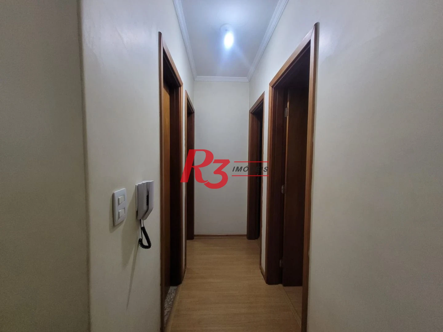 Casa Village à venda, 3 quartos (1 suíte), 2 vagas, 144 m², Marapé, Santos SP