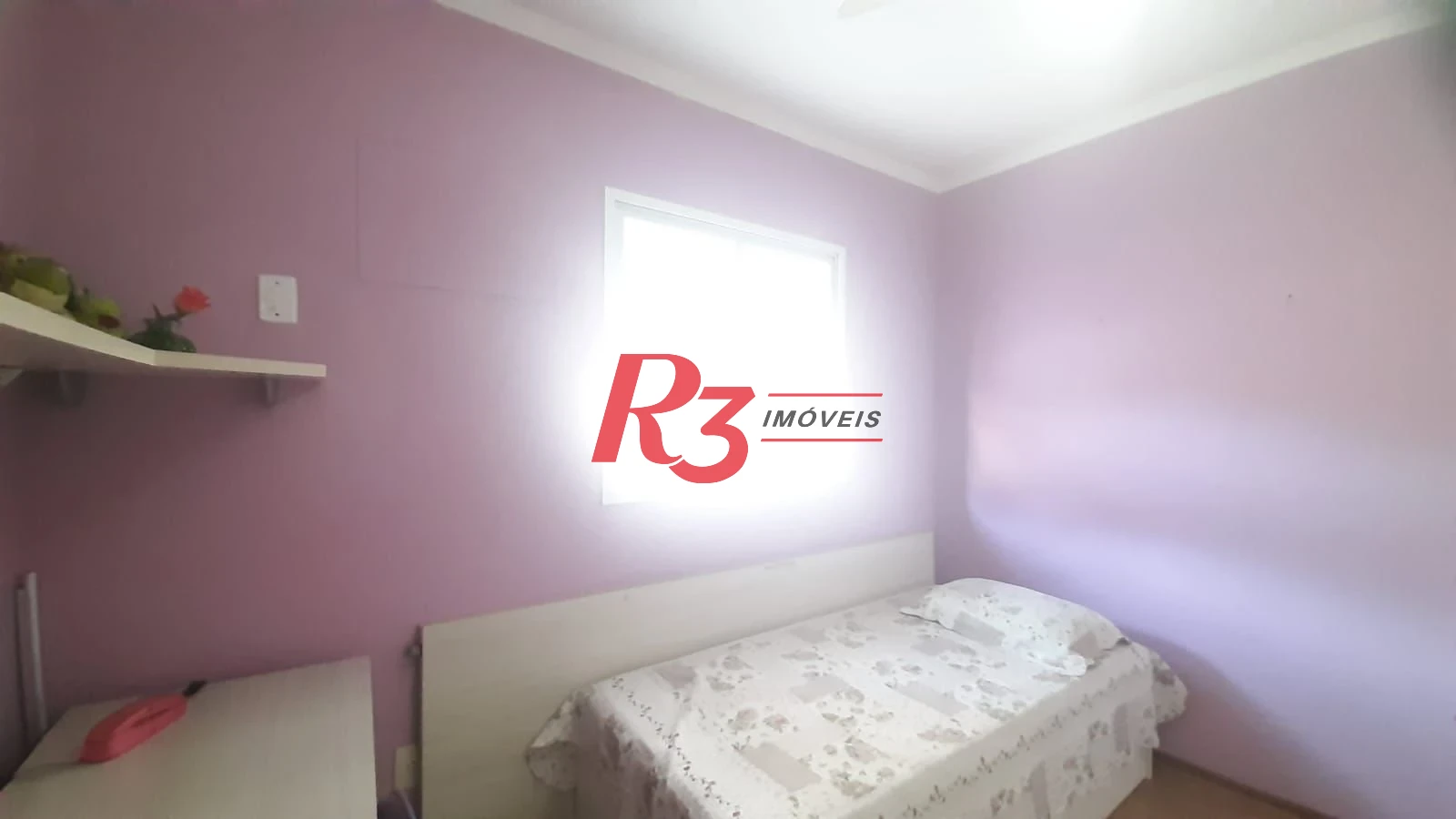 Casa Village à venda, 3 quartos (1 suíte), 2 vagas, 144 m², Marapé, Santos SP