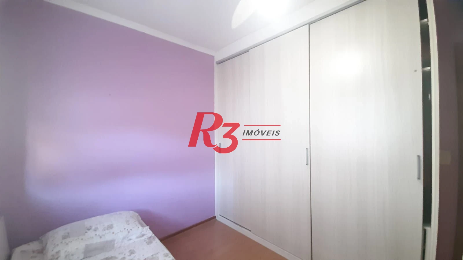 Casa Village à venda, 3 quartos (1 suíte), 2 vagas, 144 m², Marapé, Santos SP