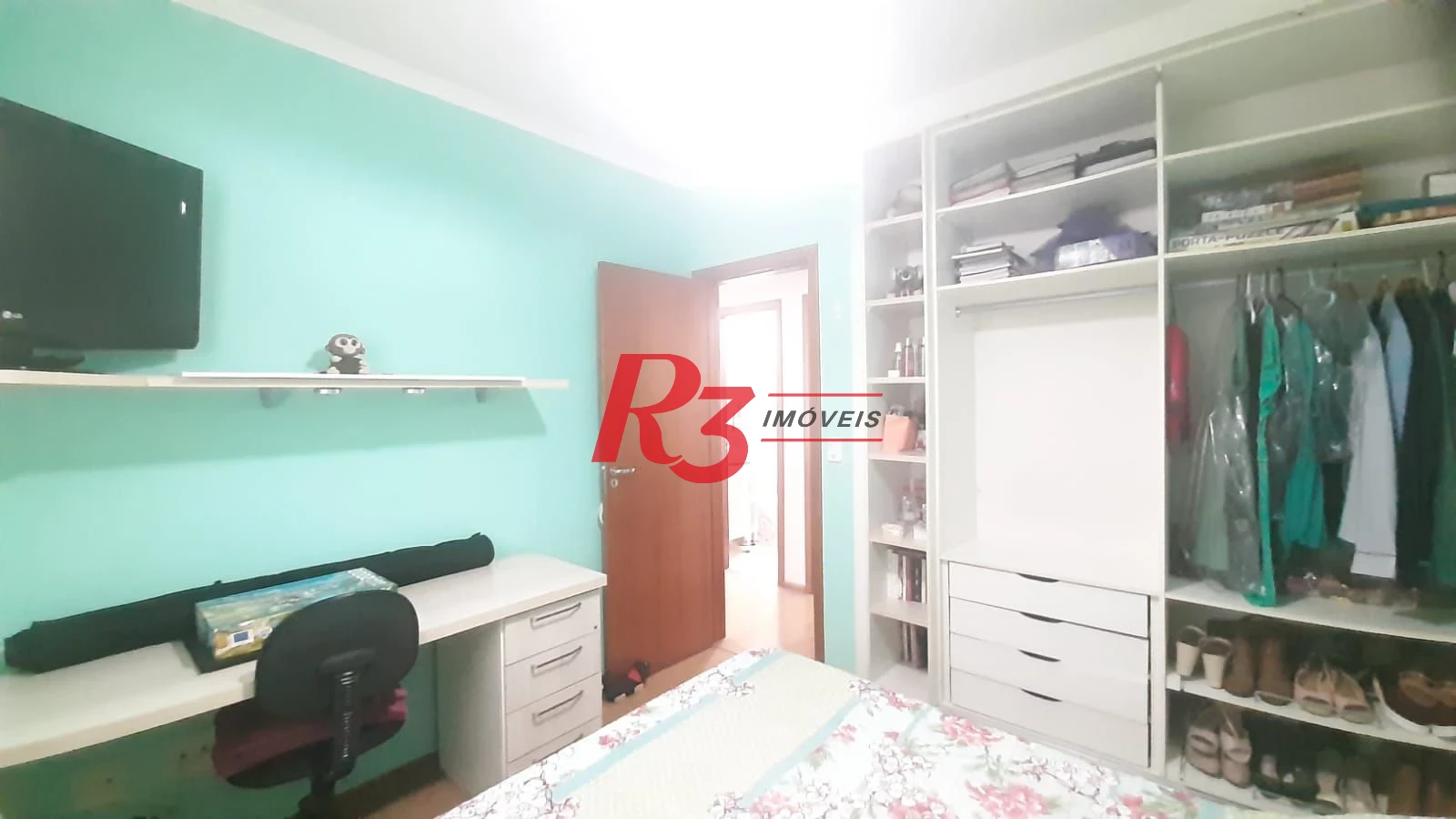 Casa Village à venda, 3 quartos (1 suíte), 2 vagas, 144 m², Marapé, Santos SP