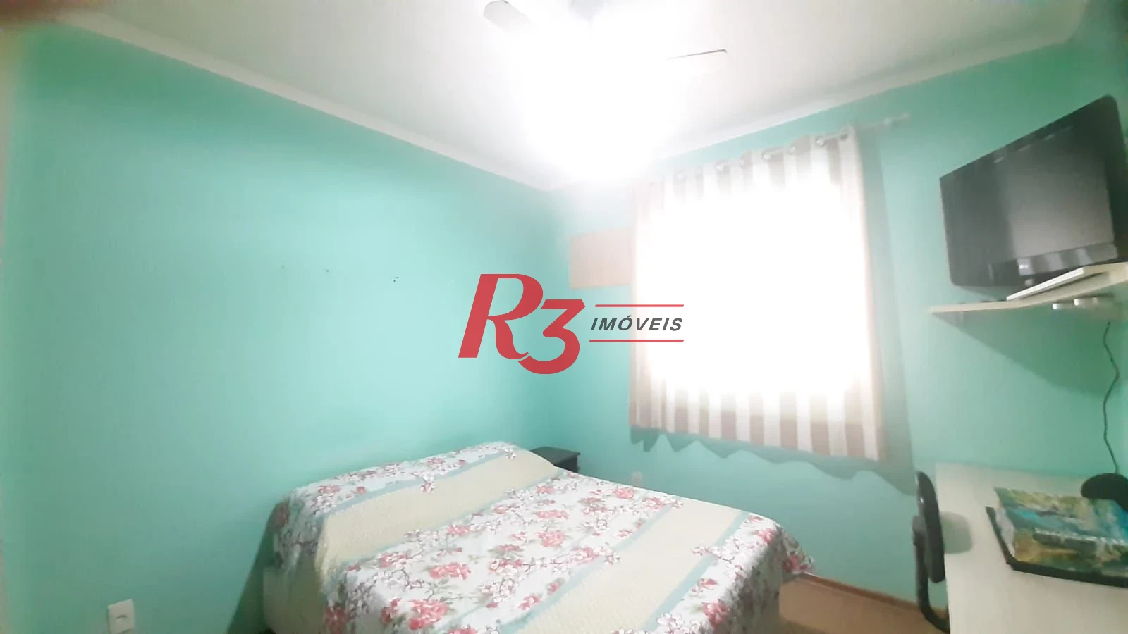 Casa Village à venda, 3 quartos (1 suíte), 2 vagas, 144 m², Marapé, Santos SP