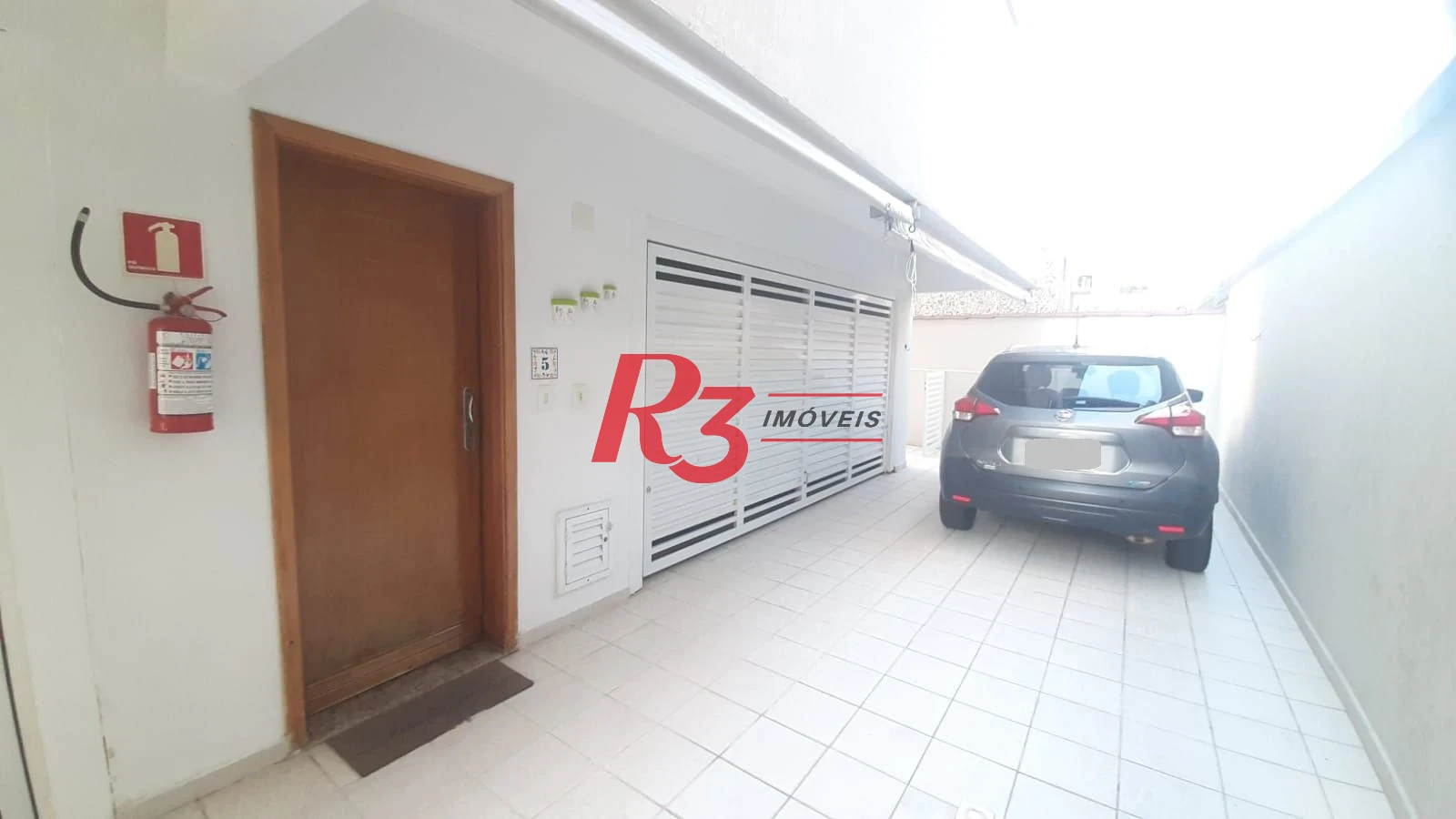 Casa Village à venda, 3 quartos (1 suíte), 2 vagas, 144 m², Marapé, Santos SP