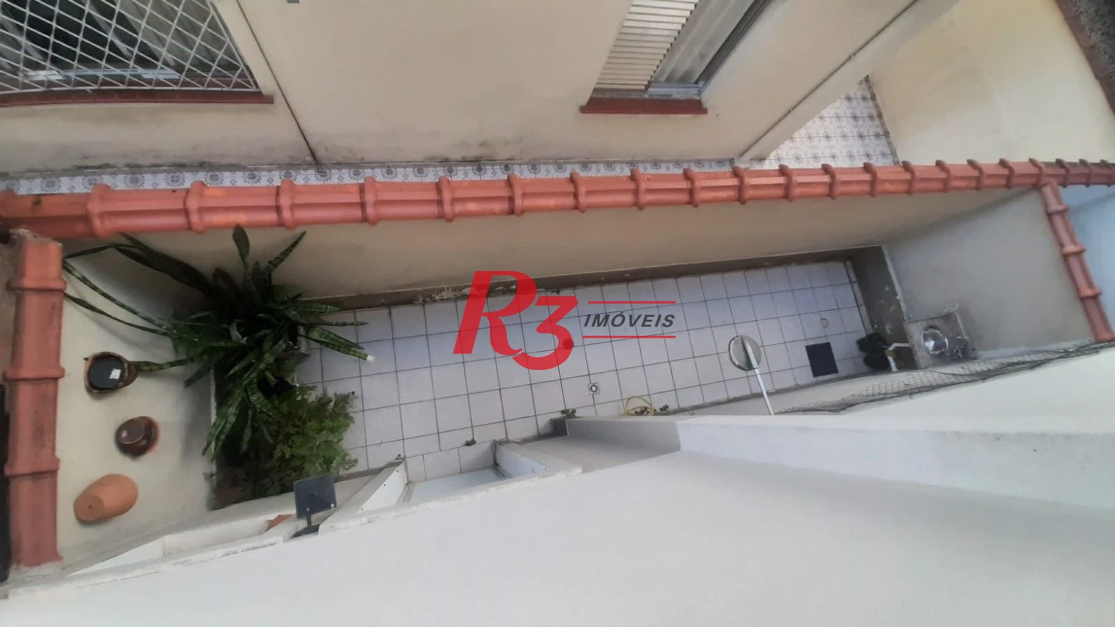 Casa Village à venda, 3 quartos (1 suíte), 2 vagas, 144 m², Marapé, Santos SP
