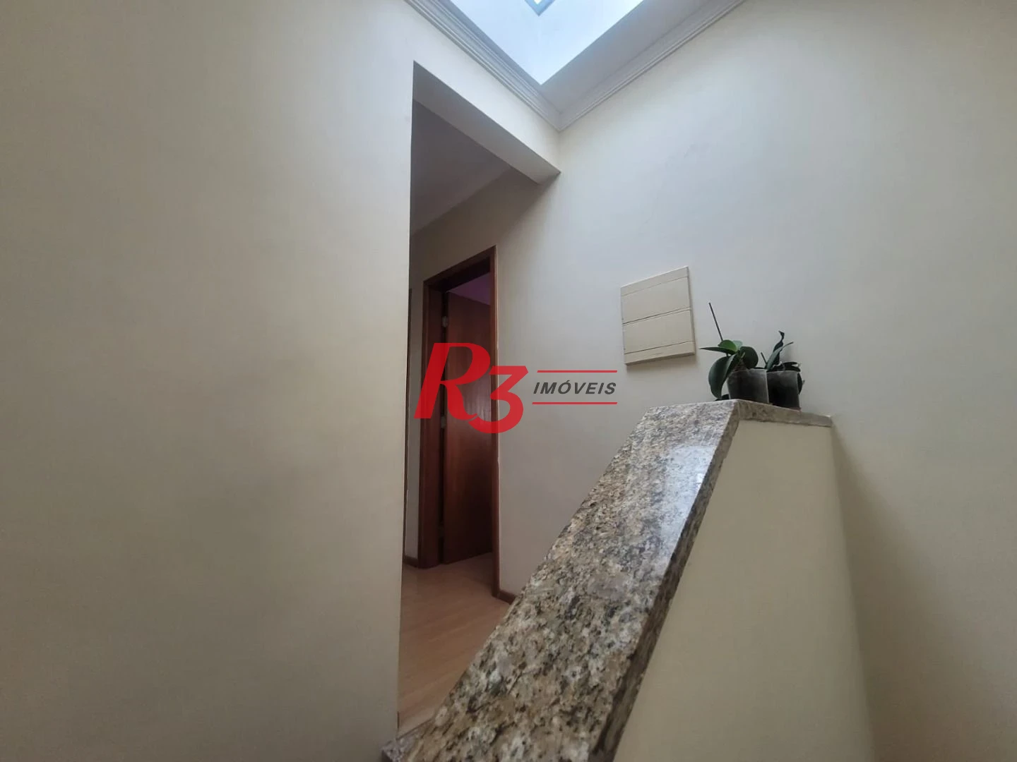 Casa Village à venda, 3 quartos (1 suíte), 2 vagas, 144 m², Marapé, Santos SP