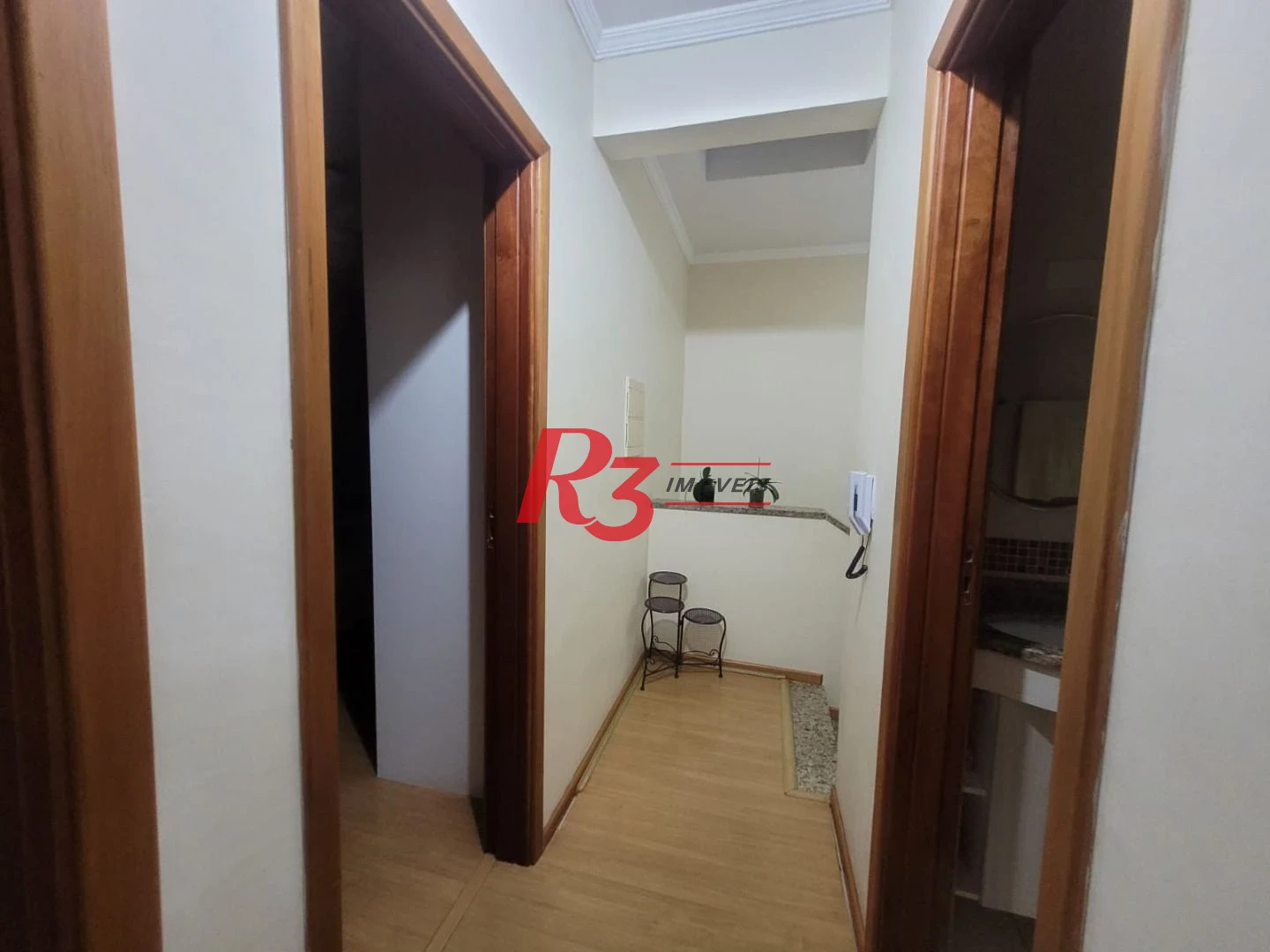 Casa Village à venda, 3 quartos (1 suíte), 2 vagas, 144 m², Marapé, Santos SP