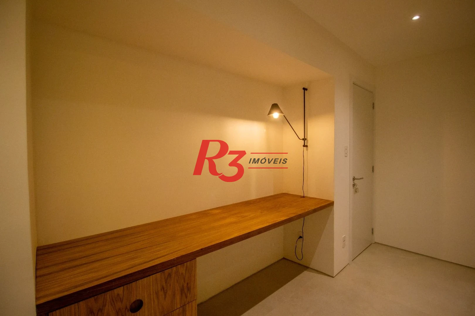 Apartamento com 4 dormitórios à venda, 250 m² por R$ 2.590.000,00 - Vila Rica - Santos/SP