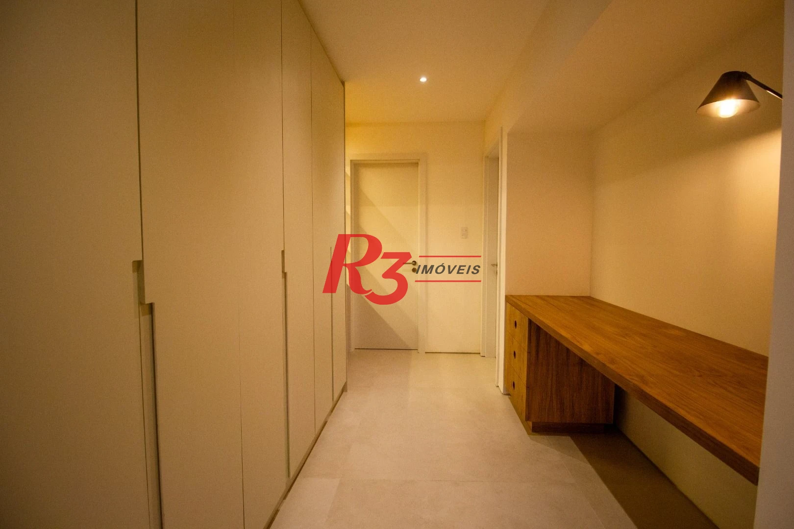 Apartamento com 4 dormitórios à venda, 250 m² por R$ 2.590.000,00 - Vila Rica - Santos/SP