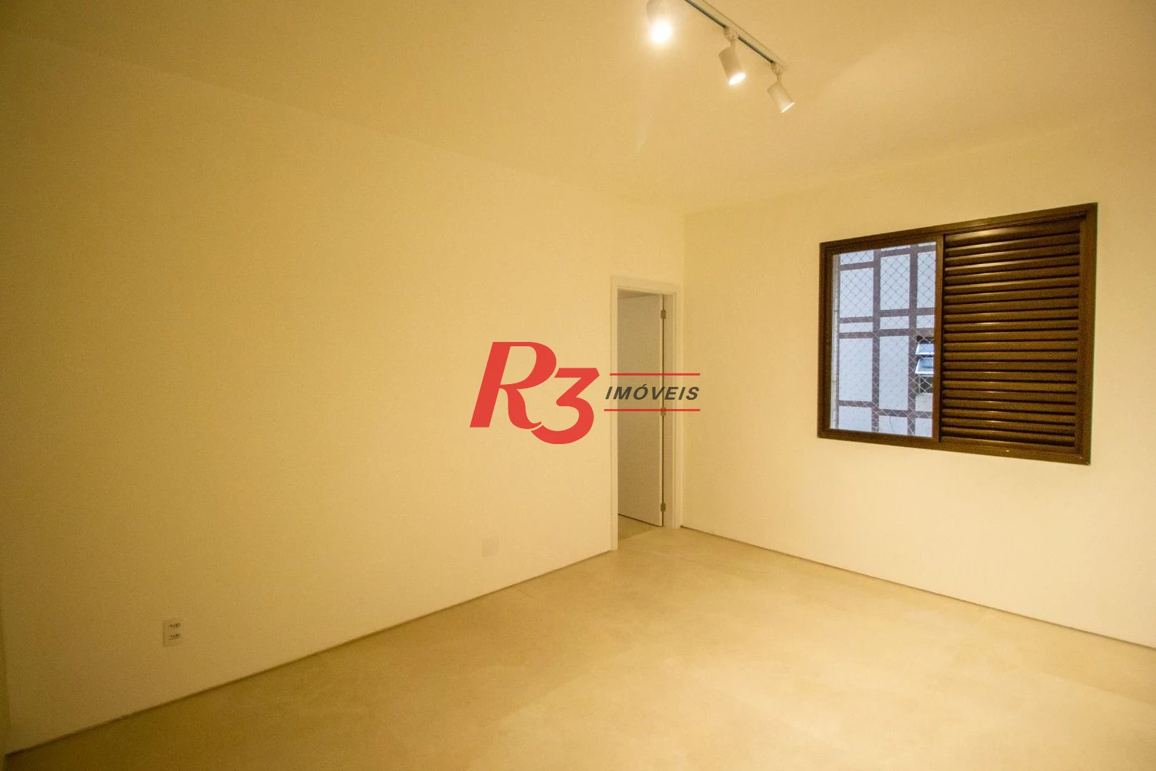 Apartamento com 4 dormitórios à venda, 250 m² por R$ 2.590.000,00 - Vila Rica - Santos/SP